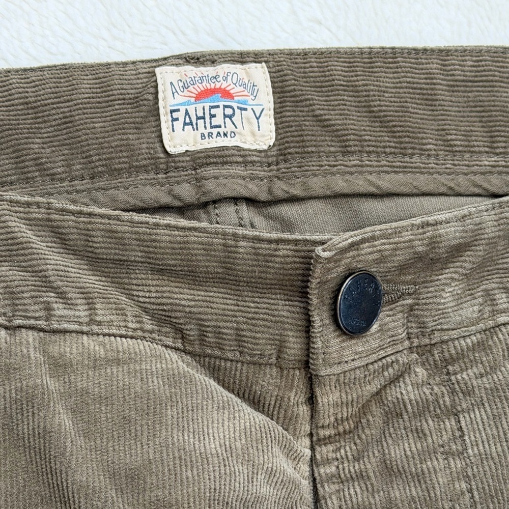 Faherty Men’s 35x24 Stretch Terry Corduroy 5-Pocket Pant Mountain Forest Green - Picture 4 of 9
